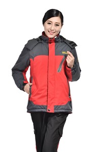 布依璐 冲锋衣 冲锋衣